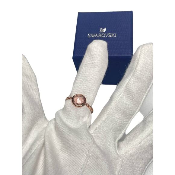 Swarovski Tahlia Ring Pink, Rose-gold tone plated size 8/58 damage. - Picture 4 of 6